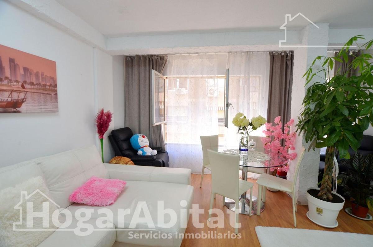 Продажа квартиры на Piso en Calle Pintor Gisbert, Santo Domingo, Alicante / Alacant, Аликанте / Алакант
photo 4
