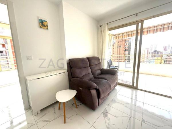 Sprzedaż mieszkania w Piso en Avenida de Roma, 9, Zona Sierra Helada, Benidorm, Benidorm
 photo 4