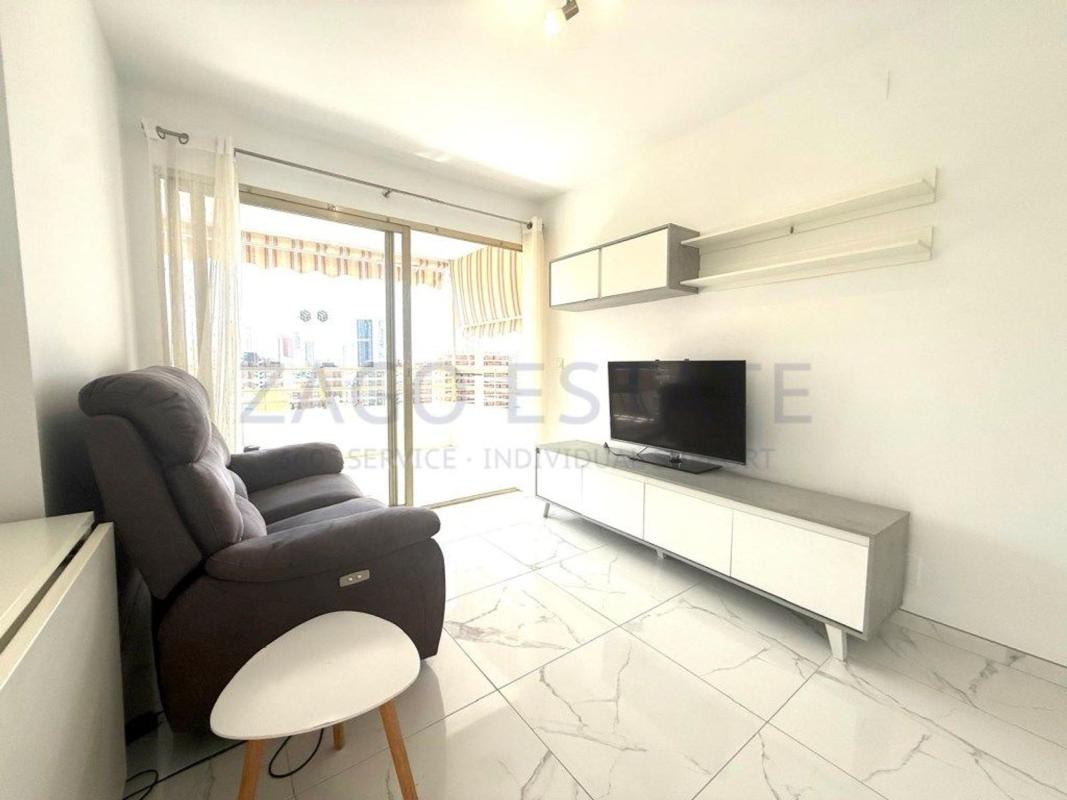 Sprzedaż mieszkania w Piso en Avenida de Roma, 9, Zona Sierra Helada, Benidorm, Benidorm
 photo 5