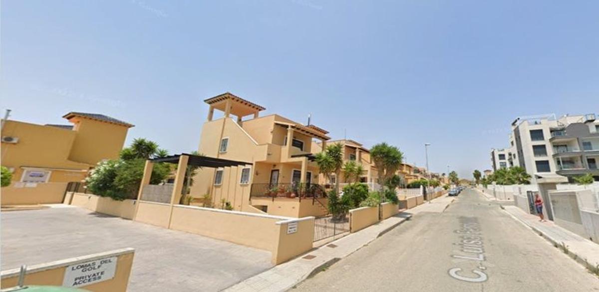 Propiedades en venta y alquiler en España photo 1