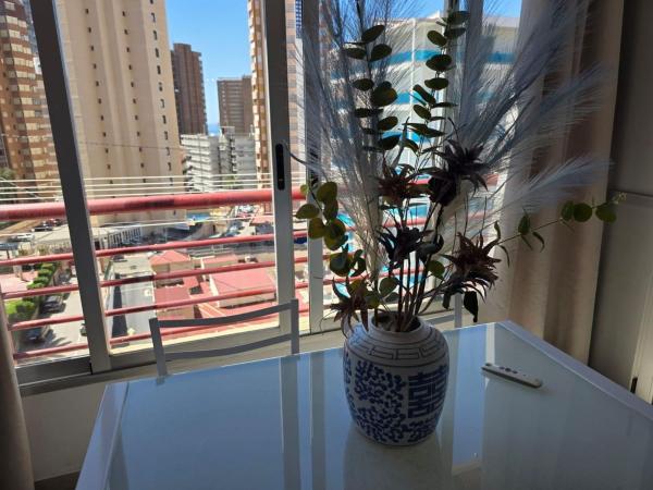 Sprzedaż mieszkania w Piso en Calle de Londres, Zona Sierra Helada, Benidorm, Benidorm
thumbnail 1