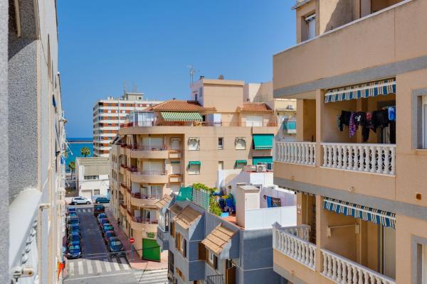 Venta de piso en Piso en Rafal, 25, El Acequión, Torrevieja, Torrevieja
photo 1