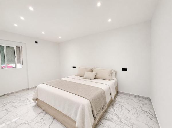 Venta de piso en Piso en Calle Bigastro, Orihuela Ciudad, Orihuela, Orihuela
thumbnail 2