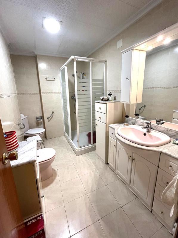 Venta de piso en Piso en Calle dels Pescadors, 1, Centro Urbano, Benidorm, Benidorm
 photo 5