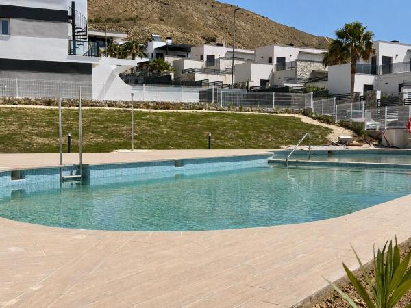 Casa o chalet independiente en Balcón de Finestrat-Terra Marina, Finestrat thumbnail 2