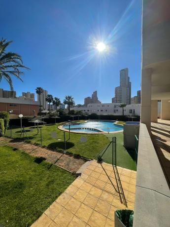 Sprzedaż mieszkania w Piso en Zona Rincón Bajo, Benidorm, Benidorm
photo 1