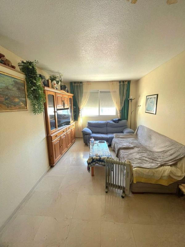 Sprzedaż mieszkania w Piso en Zona Rincón Bajo, Benidorm, Benidorm
 photo 2