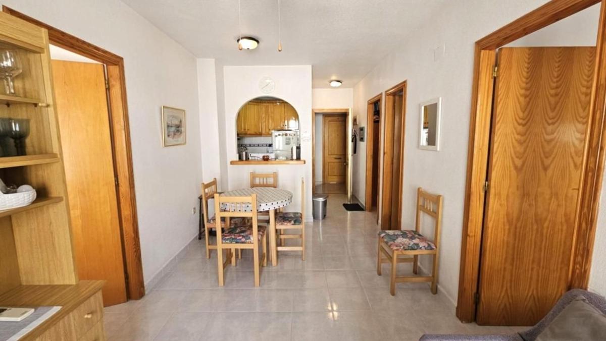 Sprzedaż mieszkania w Piso en Calle Rafal, El Acequión, Torrevieja, Torrevieja
photo 2