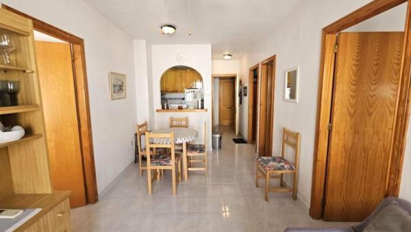 Venta de piso en Piso en Calle Rafal, El Acequión, Torrevieja, Torrevieja
thumbnail 2