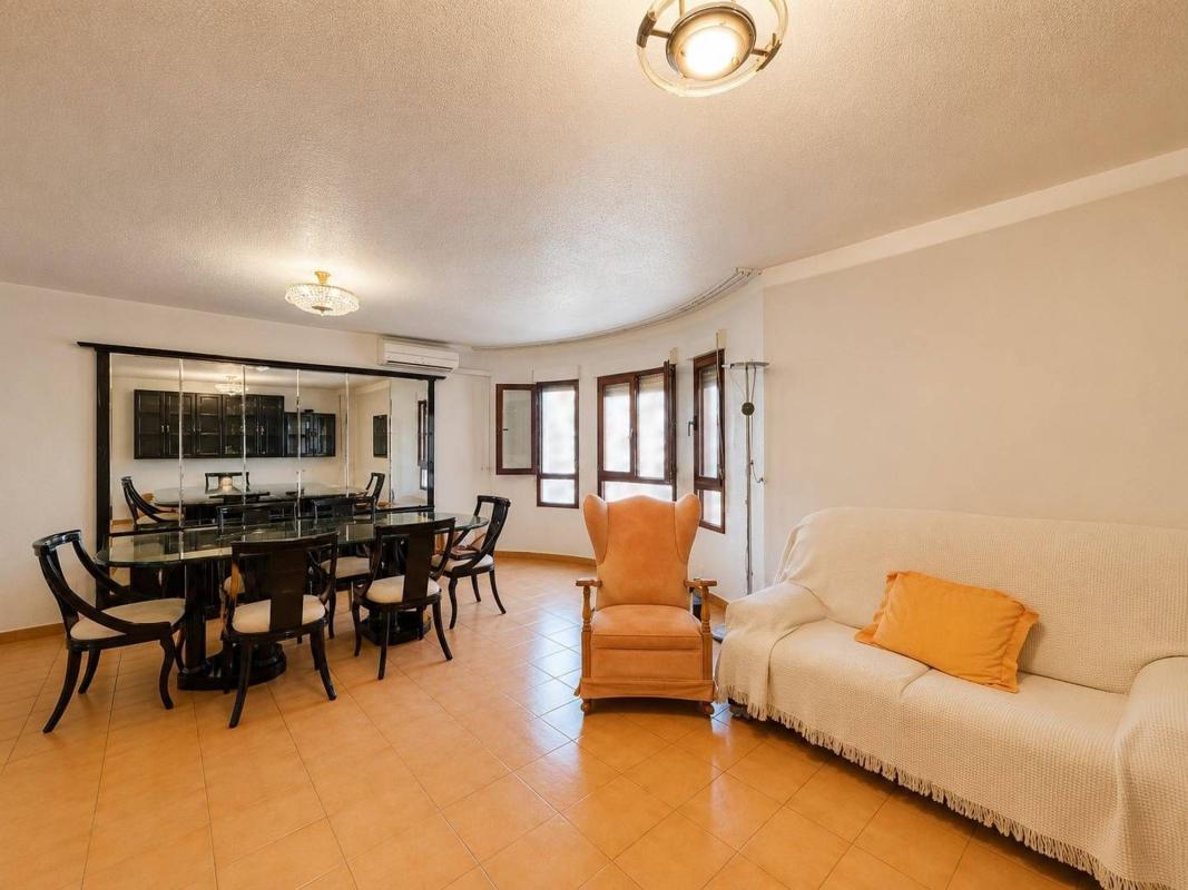 Venta de piso en Piso en Altozano, Alicante / Alacant, Alicante / Alacant
 photo 4
