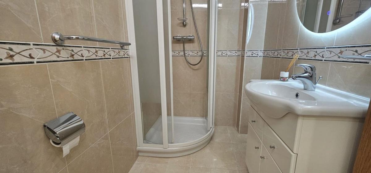 Sprzedaż mieszkania w Piso en Londres, 4, Zona Sierra Helada, Benidorm, Benidorm
photo 2