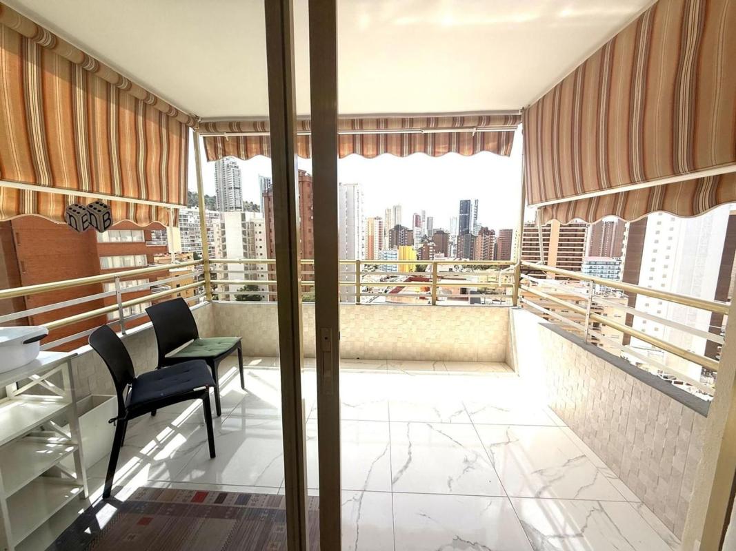 Venta de piso en Piso en Avenida de Roma, Zona Sierra Helada, Benidorm, Benidorm
 photo 2
