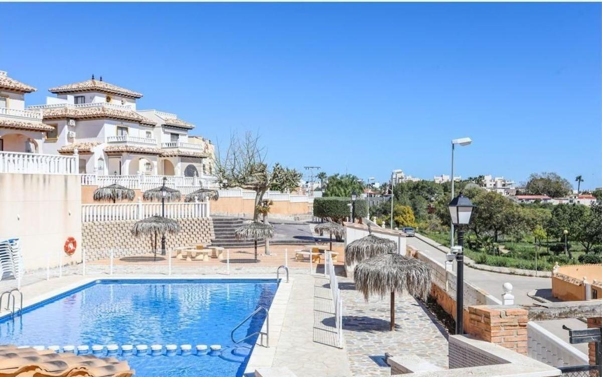 Venta de piso en Piso en Calle Castillo del Rio, Lomas de Don Juan, Orihuela, Orihuela
photo 2