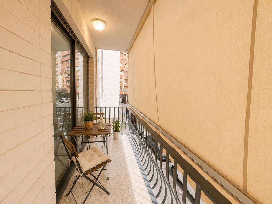 Venta de piso en Piso en Avenida Rei Jaume I, Centro Urbano, Benidorm, Benidorm
 photo 2
