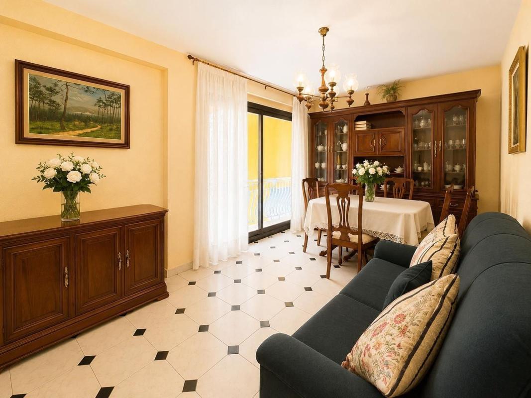 Venta de piso en Piso en Avenida Rei Jaume I, Centro Urbano, Benidorm, Benidorm
 photo 3