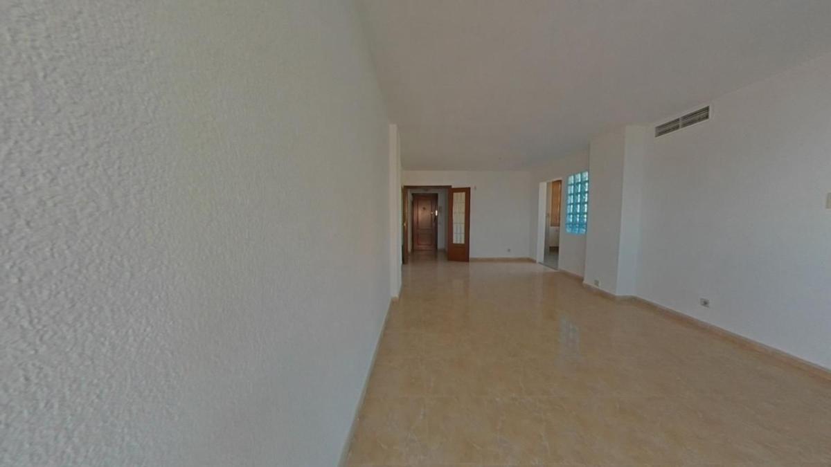 Venta de piso en Piso en Calle de Dénia, Playa de Poniente, Benidorm, Benidorm
photo 2