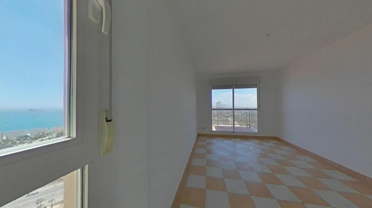 Продажа квартиры на Piso en Calle Presidente Adolfo Suárez, Pueblo Poniente, Benidorm, Бенидорм
photo 4