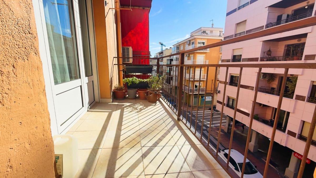 Venta de piso en Piso en Calle del Marqués de Comillas, Centro Urbano, Benidorm, Benidorm
photo 4