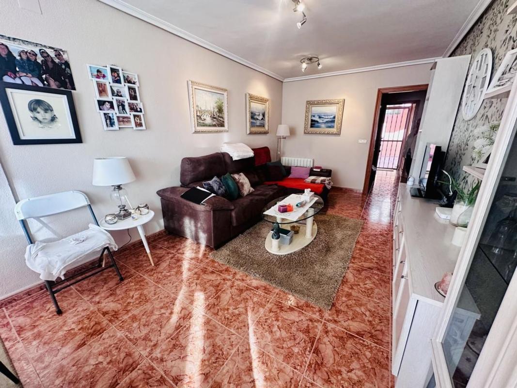 Sale of apartment in Piso en Calle Doctor Server, Playa de Poniente, Benidorm, Benidorm
 photo 4