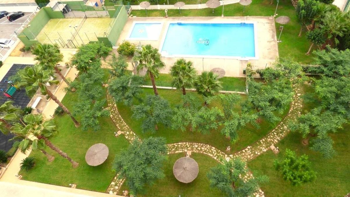 Sprzedaż mieszkania w Piso en Avenida de l'Almirall Bernat de Sarria, Zona Rincón Bajo, Benidorm, Benidorm
photo 2