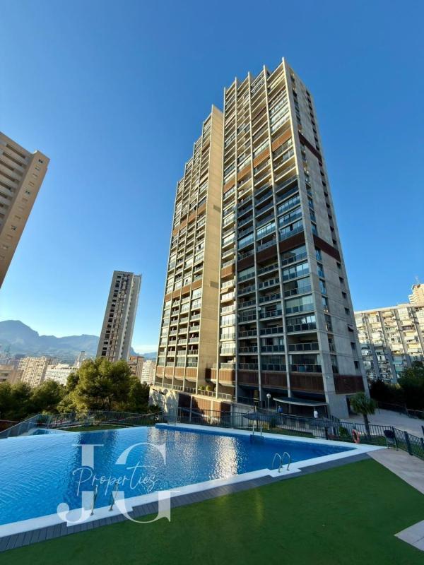 Sprzedaż mieszkania w Piso en Calle Sierra Dorada, 3, Zona Sierra Helada, Benidorm, Benidorm
 photo 2