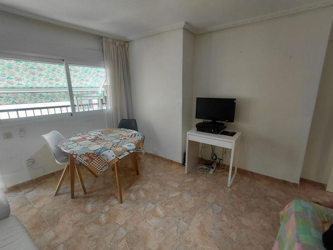 Venta de piso en Piso en Calle de la Palma, Centro Urbano, Benidorm, Benidorm
 photo 3