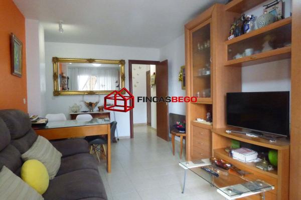 Sprzedaż mieszkania w Piso en Calle de Bruselas, 2, Zona Sierra Helada, Benidorm, Benidorm
thumbnail 1