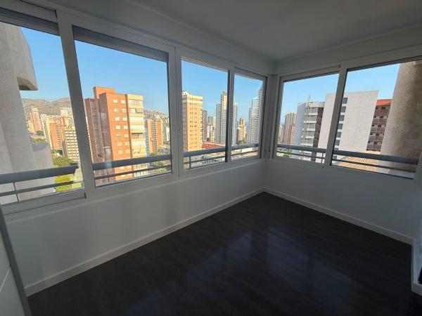 Sprzedaż mieszkania w Piso en Calle Esperanto, 23, Pueblo Levante, Benidorm, Benidorm
 photo 1