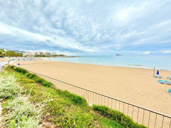 Sprzedaż mieszkania w Piso en Rei Jaume I, 27, Pueblo Poniente, Benidorm, Benidorm
photo 1