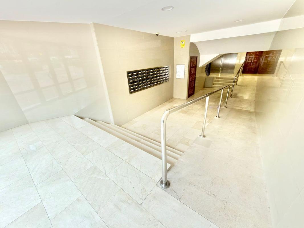 Sprzedaż mieszkania w Piso en Rei Jaume I, 27, Pueblo Poniente, Benidorm, Benidorm
 photo 3