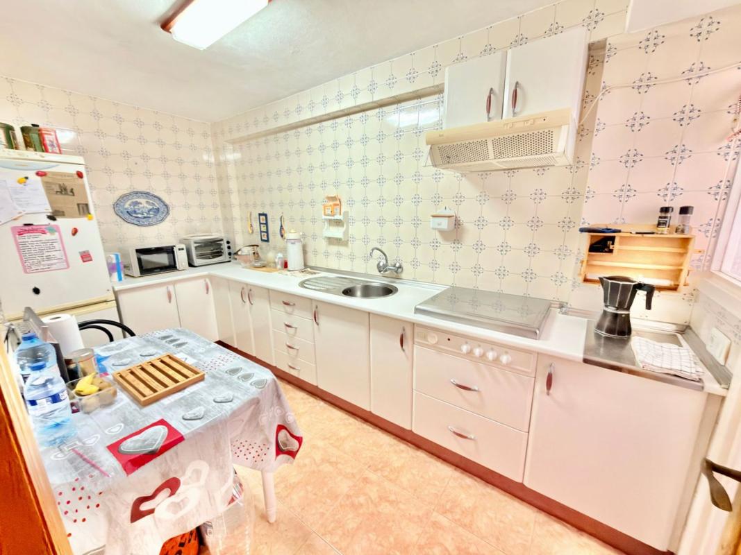 Sprzedaż mieszkania w Piso en Rei Jaume I, 27, Pueblo Poniente, Benidorm, Benidorm
 photo 5