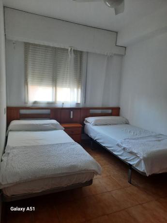 Sprzedaż mieszkania w Piso en Calle Gerona, 30, Playa de Levante, Benidorm, Benidorm
 photo 1