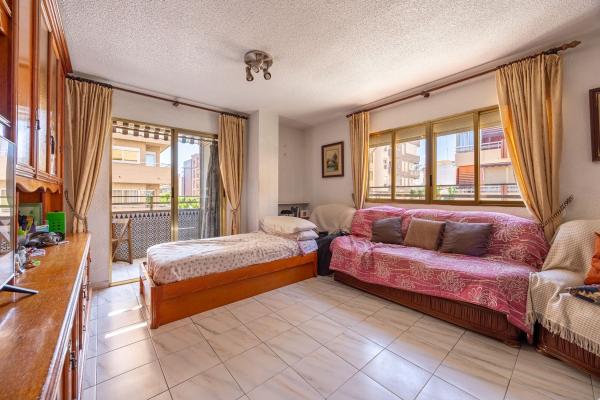 Sprzedaż mieszkania w Piso en Pueblo Poniente, Benidorm, Benidorm
photo 1
