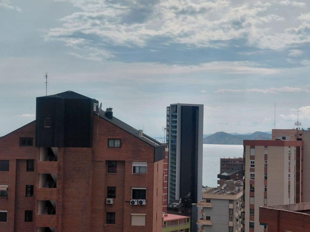 Sale of apartment in Piso en Avenida de Montecarlo s/n, Zona Sierra Helada, Benidorm, Benidorm
photo 1