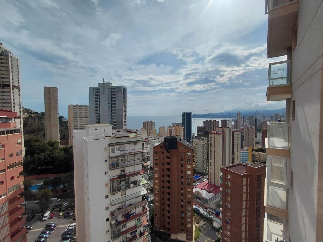 Sale of apartment in Piso en Avenida de Montecarlo s/n, Zona Sierra Helada, Benidorm, Benidorm
photo 2
