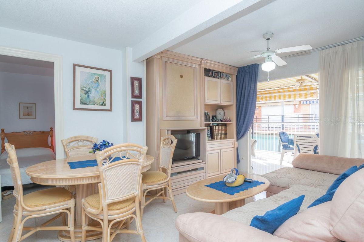 Venta de piso en Piso en Calle Maravall, Centro Urbano, Benidorm, Benidorm
photo 3