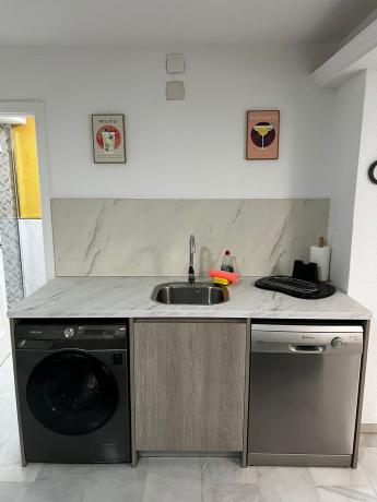 Venta de piso en Piso en Calle de La Rioja, 8, Centro Urbano, Benidorm, Benidorm
 photo 4