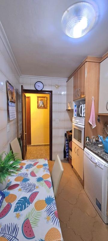 Sale of apartment in Piso en Av Rei Jaume I, Centro Urbano, Benidorm, Benidorm
photo 3