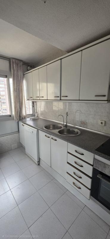 Venta de piso en Piso en Calle Derramador, Zona Rincón Bajo, Benidorm, Benidorm
photo 5