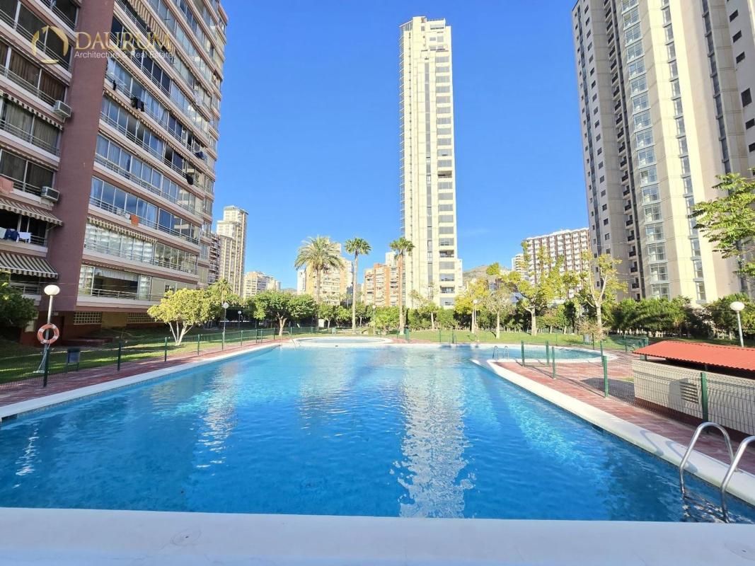Venta de piso en Piso en Calle Derramador, Zona Rincón Bajo, Benidorm, Benidorm
 photo 3