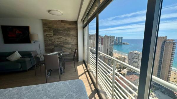 Sprzedaż mieszkania w Piso en Playa de Levante, Benidorm, Benidorm
 photo 2