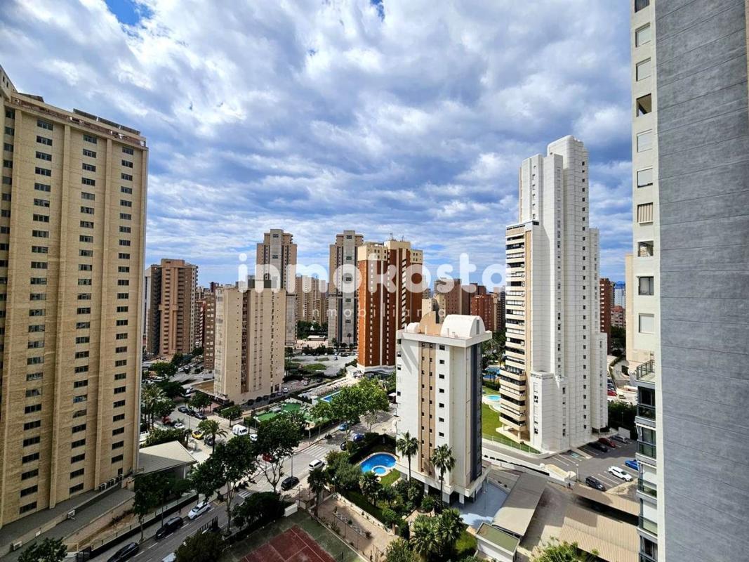 Sprzedaż mieszkania w Piso en Pueblo Levante, Benidorm, Benidorm
photo 2