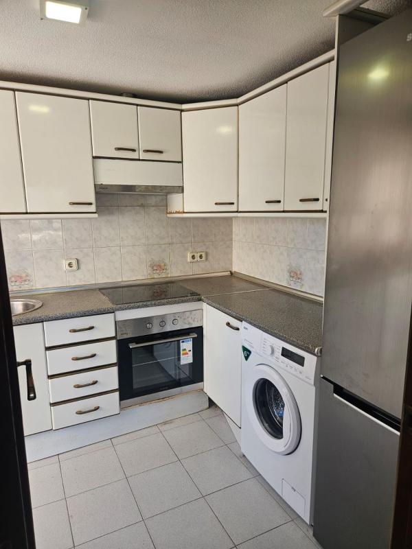Venta de piso en Piso en Calle Derramador, Zona Rincón Bajo, Benidorm, Benidorm
 photo 2