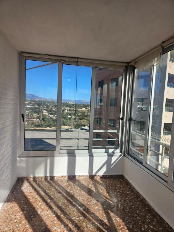 Venta de piso en Piso en Calle Derramador, Zona Rincón Bajo, Benidorm, Benidorm
photo 5