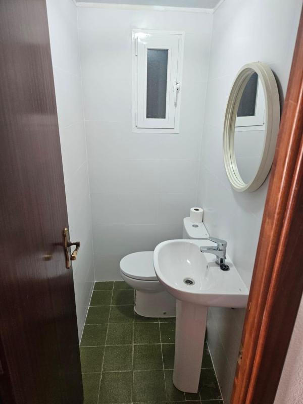 Venta de piso en Piso en Calle Derramador, Zona Rincón Bajo, Benidorm, Benidorm
photo 5