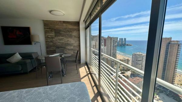 Studium na sprzedaż w Estudio en Avenida del Mediterráneo, Playa de Levante, Benidorm, Benidorm photo 1