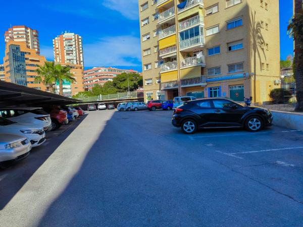 Sprzedaż mieszkania w Piso en Avenida Alfonso Puchades, Pueblo Levante, Benidorm, Benidorm
 photo 2