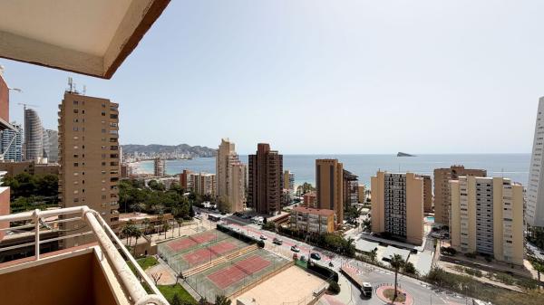 Sale of flat in Piso en Avenida Marina Baixa, Playa de Poniente, Benidorm, Benidorm
 photo 1