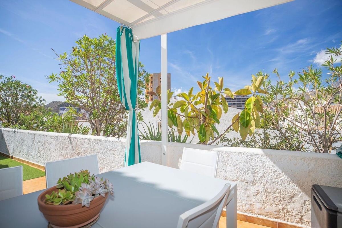 Продажа дуплекса на Dúplex en Calle Noreña, Playa de Poniente, Benidorm, Бенидорм photo 5