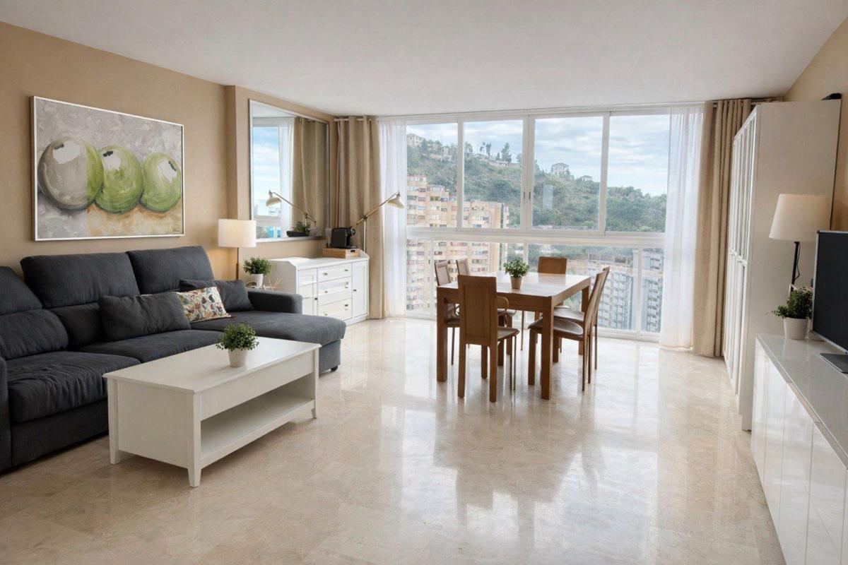 Sprzedaż mieszkania w Piso en Calle de Londres, 20, Zona Sierra Helada, Benidorm, Benidorm
photo 2